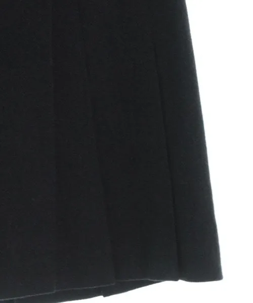 AKRIS punto Knee length skirts