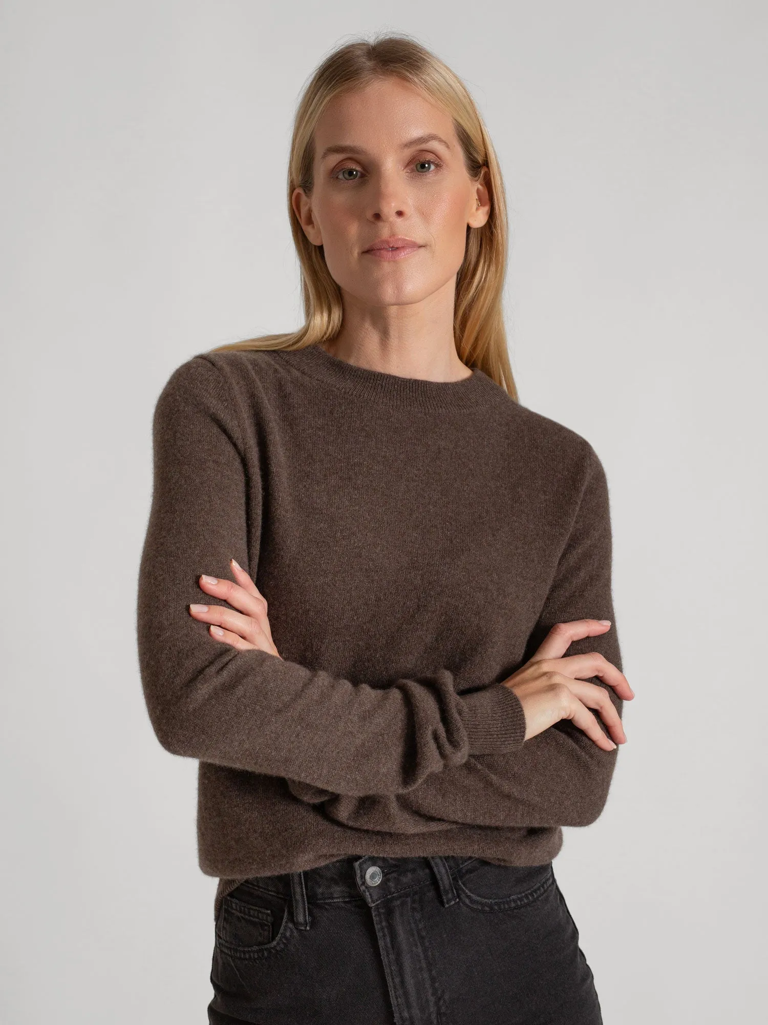 Cashmere sweater "Thora" - dark brown