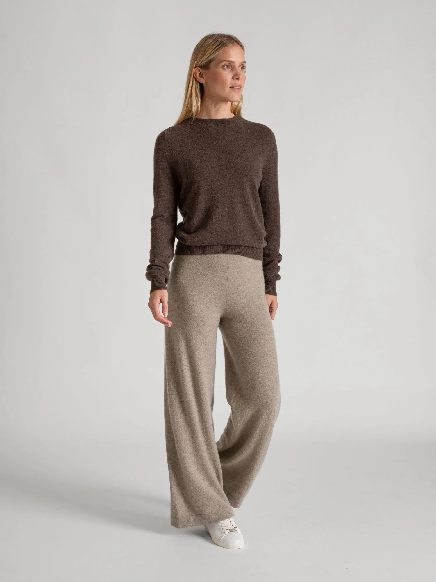 Cashmere sweater "Thora" - dark brown