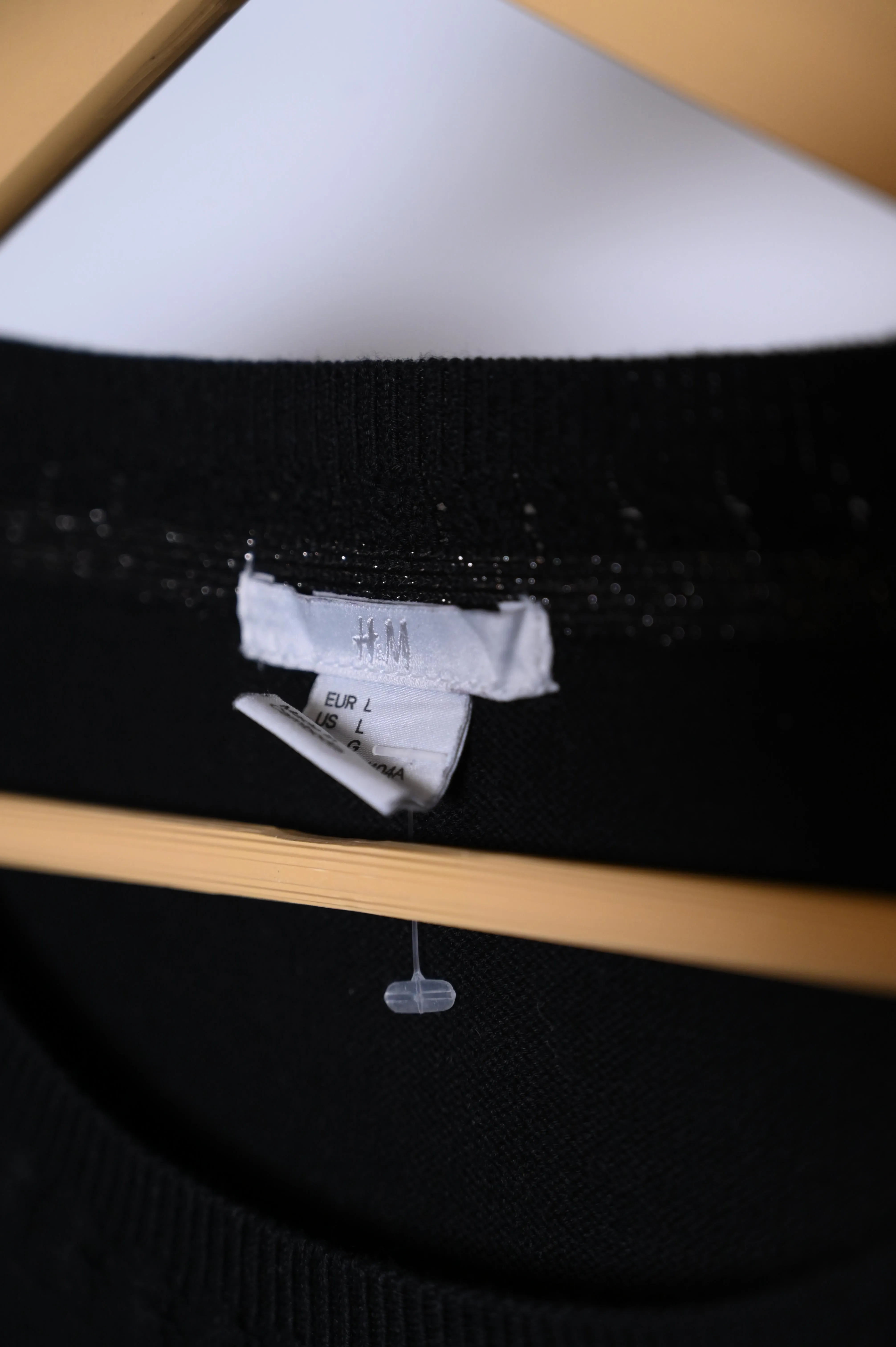 H&M Black Sweatshirt
