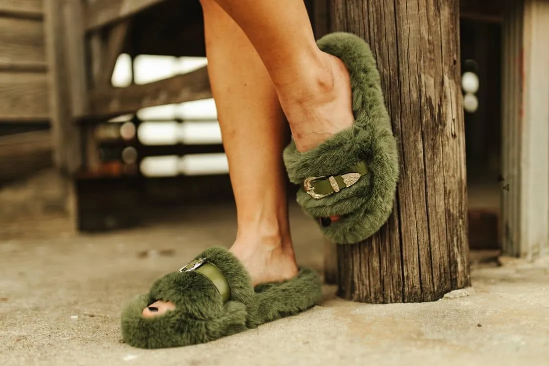 Home buckles SLIPPERS    CACTUS